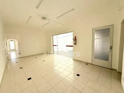com 3 Quartos para venda ou aluguel, 200m² no Bonfim, Campinas