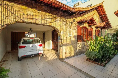 Casa com 6 Quartos à venda, 360m² no Eldorado, Contagem