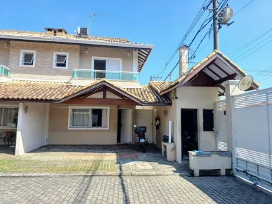 Casa de Condomínio com 3 Quartos à venda, 160m² no Suíssa, Ribeirão Pires