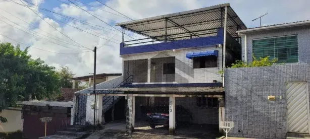 Casa com 4 Quartos à venda, 260m² no Cajueiro, Recife