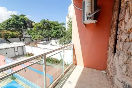 Casa com 3 Quartos para alugar, 145m² no Recreio dos Bandeirantes, Rio de Janeiro