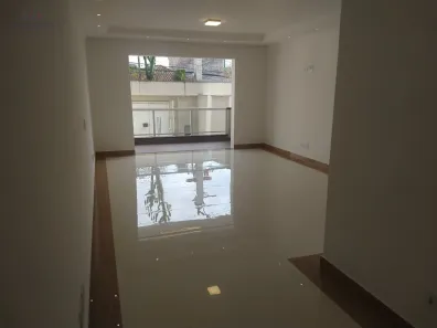 Sobrado com 3 Quartos à venda, 240m² no Jardim Mariliza, São Paulo