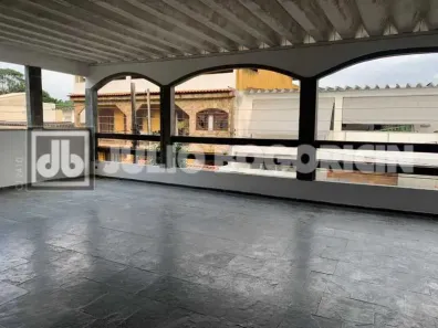 Casa de Condomínio com 4 Quartos à venda, 189m² no Taquara, Rio de Janeiro
