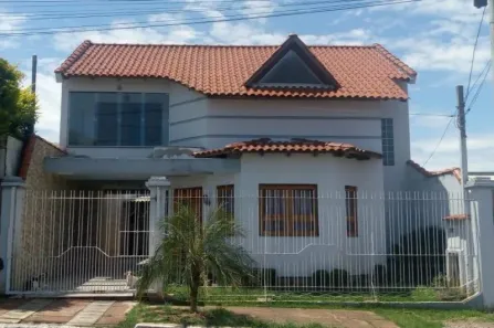 Casa com 2 Quartos à venda, 150m² no Guajuviras, Canoas