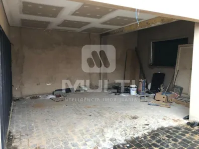 Casa com 3 Quartos para alugar, 165m² no Martins, Uberlândia
