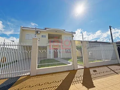 Sobrado com 3 Quartos à venda, 252m² no Vila Progresso, Maringá
