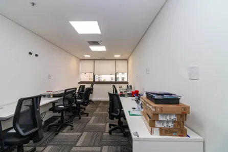 Ponto Comercial para alugar, 196m² no Itaim Bibi, São Paulo