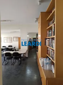 Galpão/Depósito/Armazém com 1 Quarto para alugar, 727m² no Liberdade, São Paulo
