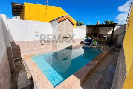 Casa de Condomínio com 2 Quartos para alugar, 39m² no Praia de Carapibus, Conde