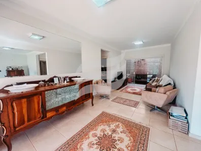 Casa com 3 Quartos à venda, 201m² no Jardim Nova Yorque, Araçatuba