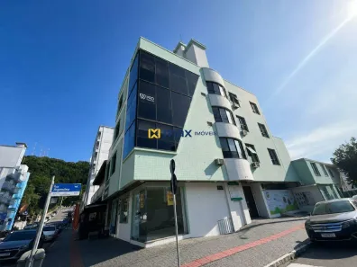 Sala Comercial para alugar, 17m² no Nações, Balneário Camboriú