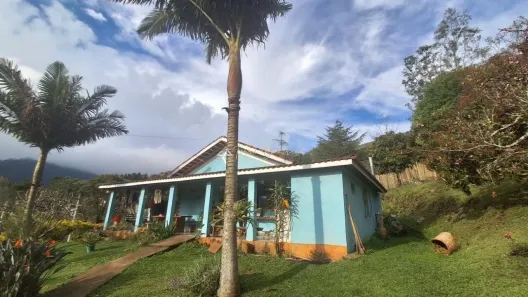 Fazenda/Sítio com 3 Quartos à venda, 2680m² no , São Bento do Sapucaí