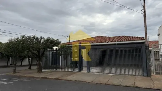 Casa com 3 Quartos à venda, 245m² no Jardim Alto Alegre, São José do Rio Preto