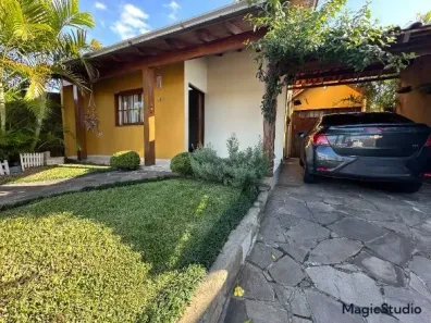 Casa com 4 Quartos à venda, 135m² no Rubem Berta, Porto Alegre