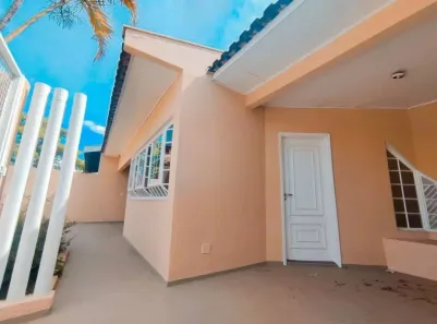 Casa com 3 Quartos à venda, 176m² no Jardim Alvorada, Londrina