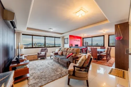 Apartamento com 3 Quartos para alugar, 189m² no Petrópolis, Porto Alegre