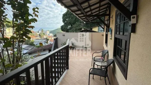 Casa com 4 Quartos à venda, 195m² no Fátima, Niterói