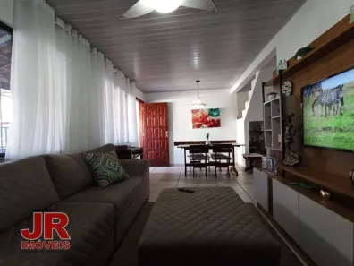Casa de Condomínio com 4 Quartos à venda, 160m² no Braga, Cabo Frio