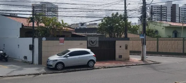 Casa com 3 Quartos à venda, 330m² no Luzia, Aracaju