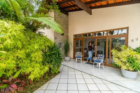 Casa com 4 Quartos à venda, 210m² no Anita Garibaldi, Joinville