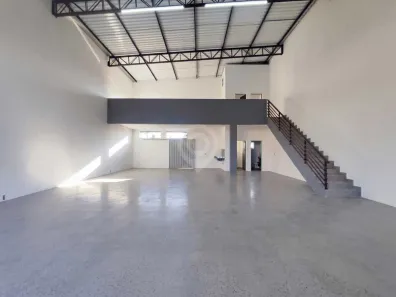 Galpão/Depósito/Armazém para alugar, 220m² no Jardim Verona, Itatiba