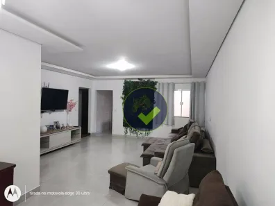 Casa com 4 Quartos à venda, 240m² no Jardim Ipê, Lençóis Paulista