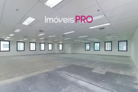 Sala Comercial para alugar, 321m² no Cidade Monções, São Paulo