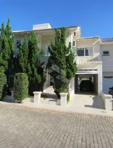 Casa com 2 Quartos para alugar, 350m² no Dom Feliciano, Gravataí