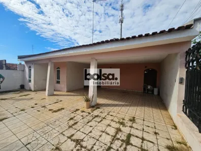 Casa com 5 Quartos à venda, 244m² no Jardim Cruzeiro do Sul, Bauru