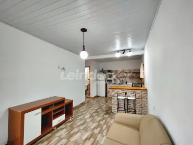 Apartamento com 1 Quarto para alugar, 45m² no Jardim Floresta, Porto Alegre