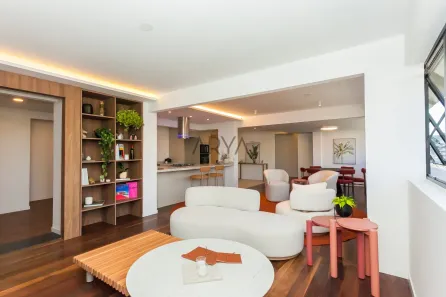 Apartamento com 3 Quartos à venda, 218m² no Mercês, Curitiba