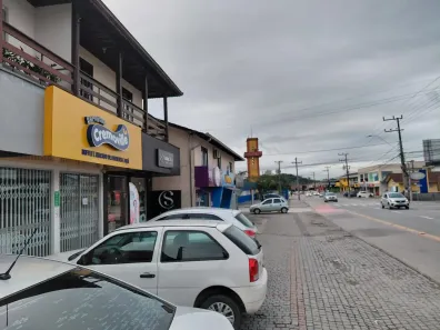 Ponto Comercial para alugar, 140m² no Vila Nova, Joinville
