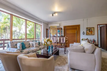 Casa com 3 Quartos à venda, 240m² no Carvoeira, Florianópolis