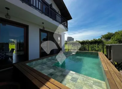 Casa de Condomínio com 3 Quartos à venda, 124m² no Ibiraquera, Imbituba