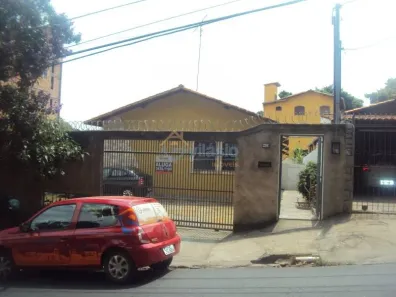 Casa com 2 Quartos para alugar, 62m² no Santa Amélia, Belo Horizonte
