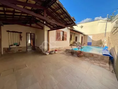 Casa com 3 Quartos para alugar, 208m² no Itapoã, Belo Horizonte