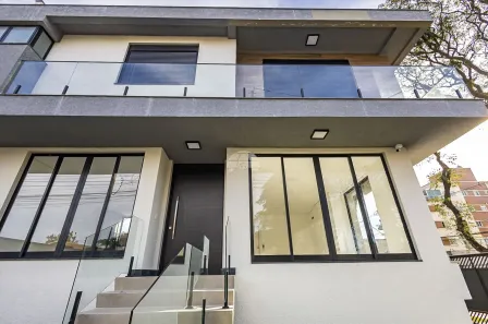 Sobrado com 3 Quartos à venda, 257m² no Santa Quitéria, Curitiba