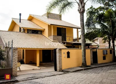 Casa com 4 Quartos à venda, 189m² no Campeche, Florianópolis