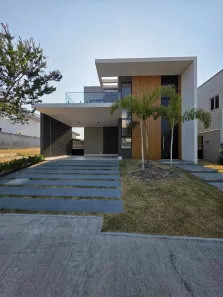Casa de Condomínio com 4 Quartos à venda, 330m² no Cidade Alpha, Eusébio