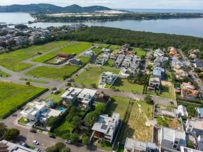 Lote/Terreno à venda, 573m² no Lagoa da Conceição, Florianópolis