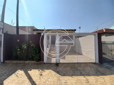 Casa com 2 Quartos à venda, 120m² no Centro, Marília