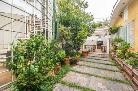 Casa de Condomínio com 3 Quartos à venda, 338m² no Granja Julieta, São Paulo