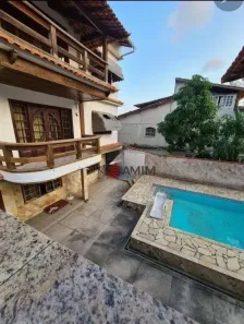 Casa com 6 Quartos à venda, 360m² no Maravista, Niterói