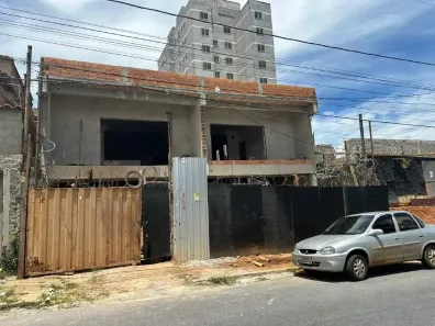 Casa com 3 Quartos à venda, 180m² no Miramar (Barreiro), Belo Horizonte
