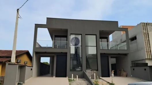 Sobrado com 4 Quartos à venda, 200m² no Morada da Praia, Bertioga