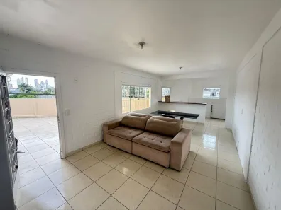 Casa com 3 Quartos para alugar, 200m² no Tabuleiro, Camboriú
