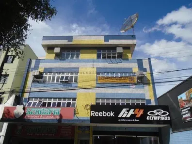 Sala Comercial para alugar, 90m² no Cascatinha, Juiz de Fora