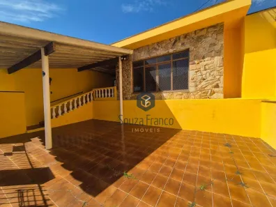 Casa com 2 Quartos à venda, 136m² no Jardim Cintia, Mogi das Cruzes