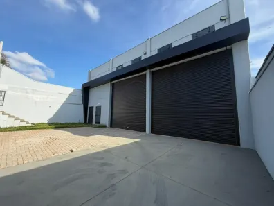 Galpão/Depósito/Armazém para alugar, 590m² no Zona 06, Maringá