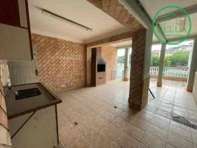 Sobrado com 6 Quartos à venda, 400m² no Jardim Marisa, São Paulo
